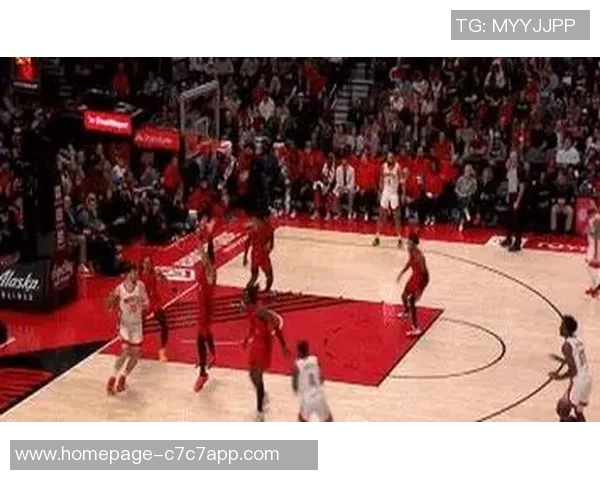 2016年NBA季后赛开拓者与火箭激战回顾精彩瞬间与关键时刻分析