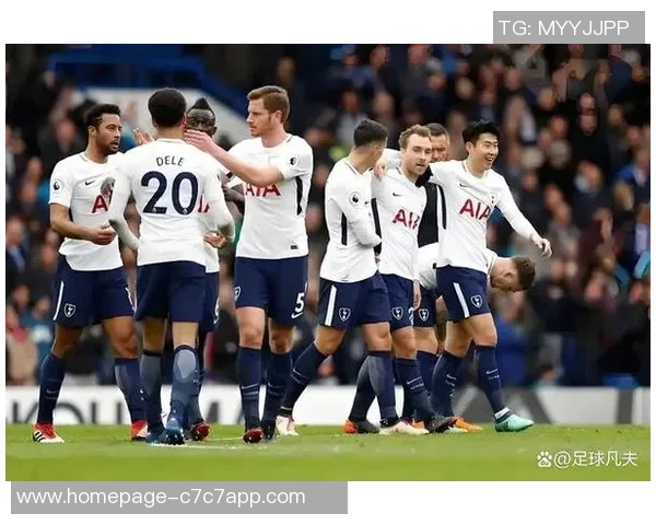 埃弗顿与热刺精彩对决回顾赛场瞬间与进球集锦全记录